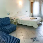 Hotel La Nave *