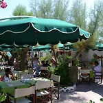 Hotel La Nave *