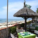 Hotel La Nave *