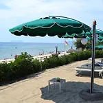 Hotel La Nave *
