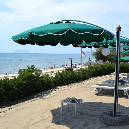Hotel La Nave *