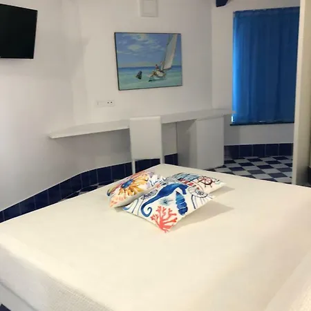 La Nave Sperlonga